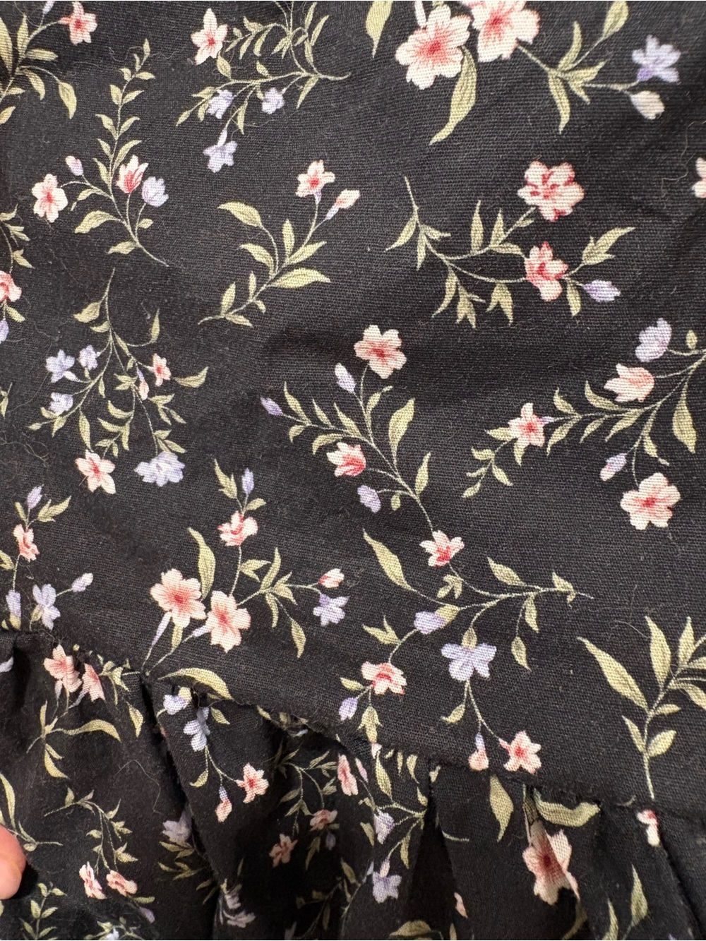 Altard state Black Floral Puff-Sleeve Top - Picture 4 of 4